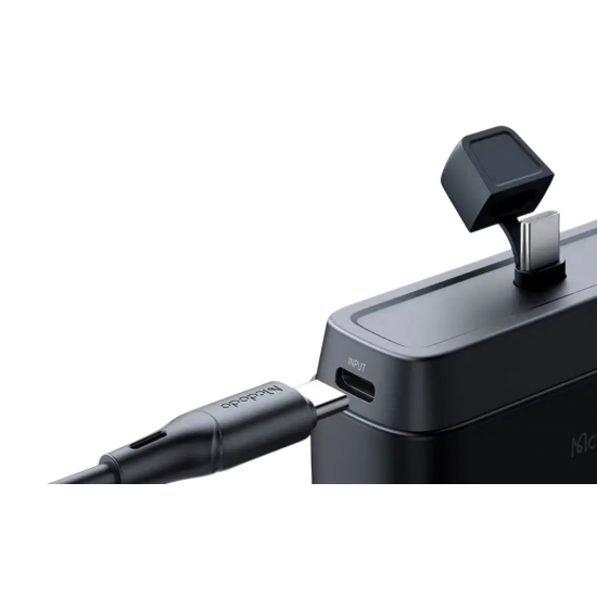 بور بانك ماكدودو 5000 ملي أمبير تايب سي 20 واط