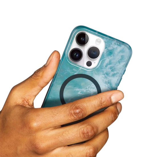 كفر زاج ميلانو بحري آيفون 15